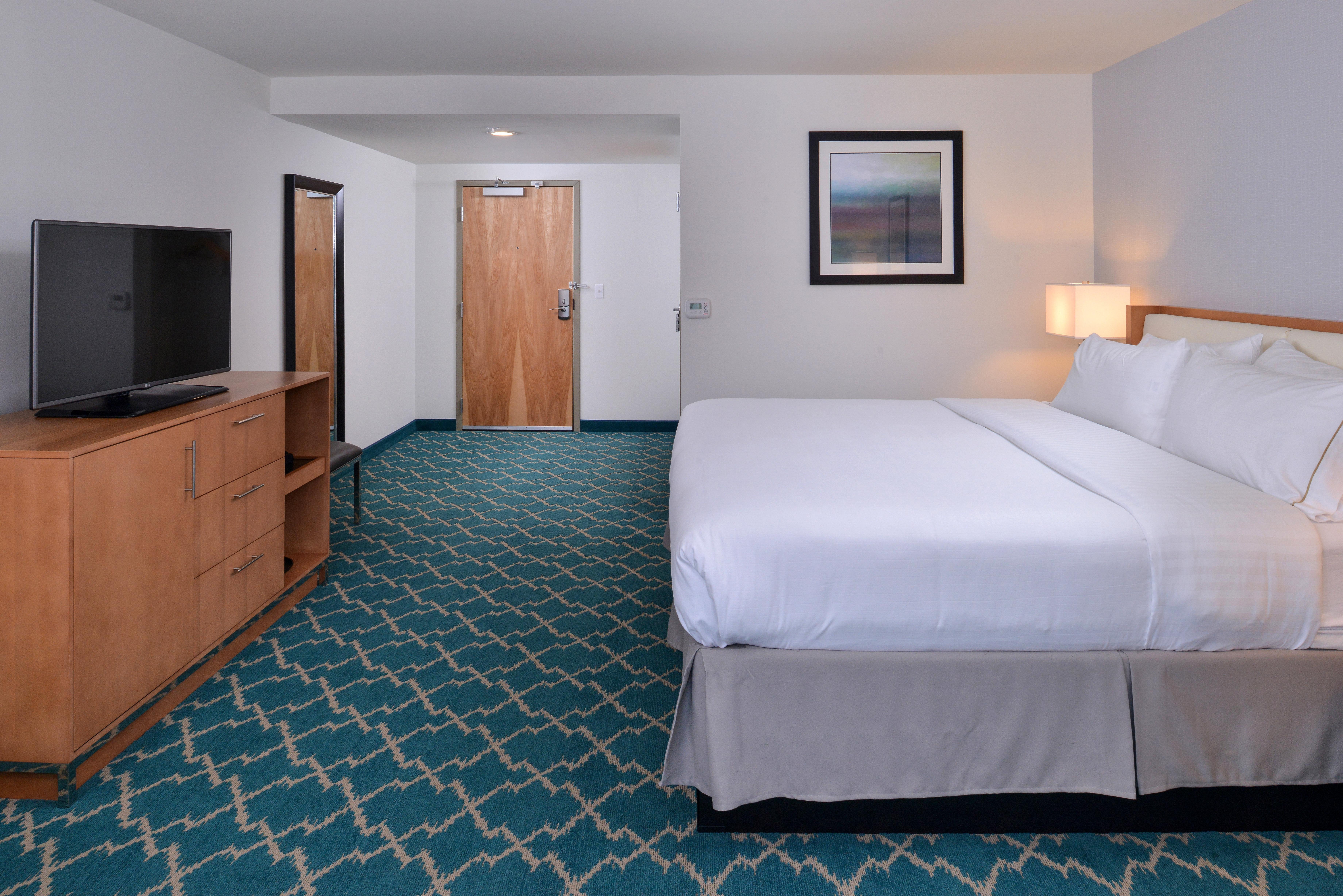 Hotel Express And West Ocean By Ihg 2*